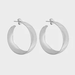 Mia Hoops