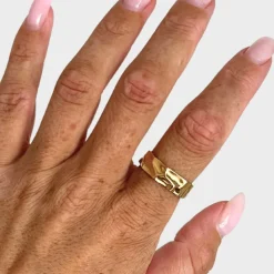 Olivia Ring