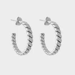 Vilde Hoops